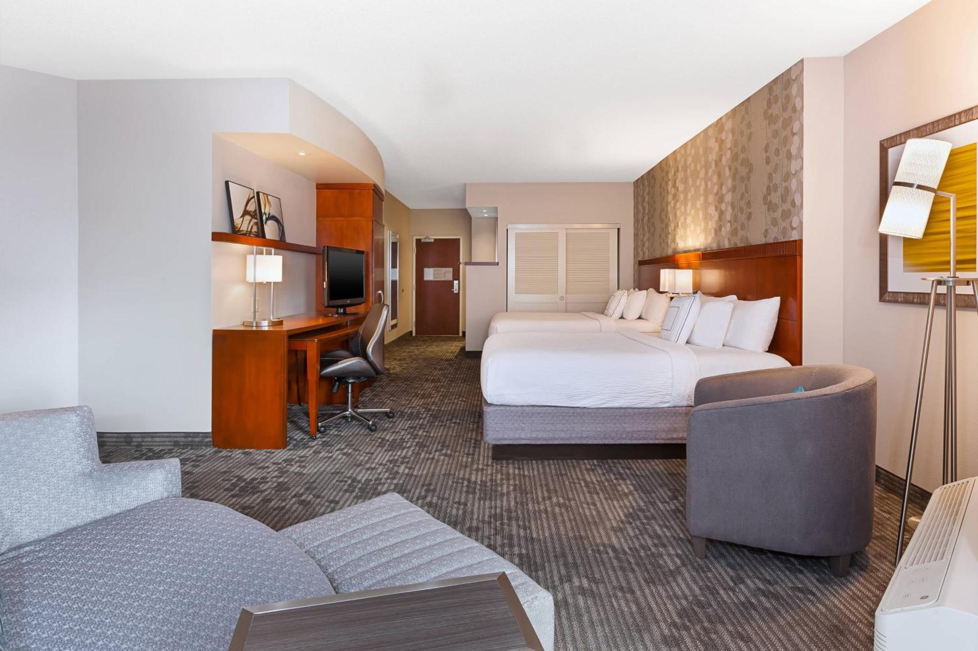 Courtyard By Marriott Oklahoma City Downtown Bagian luar foto