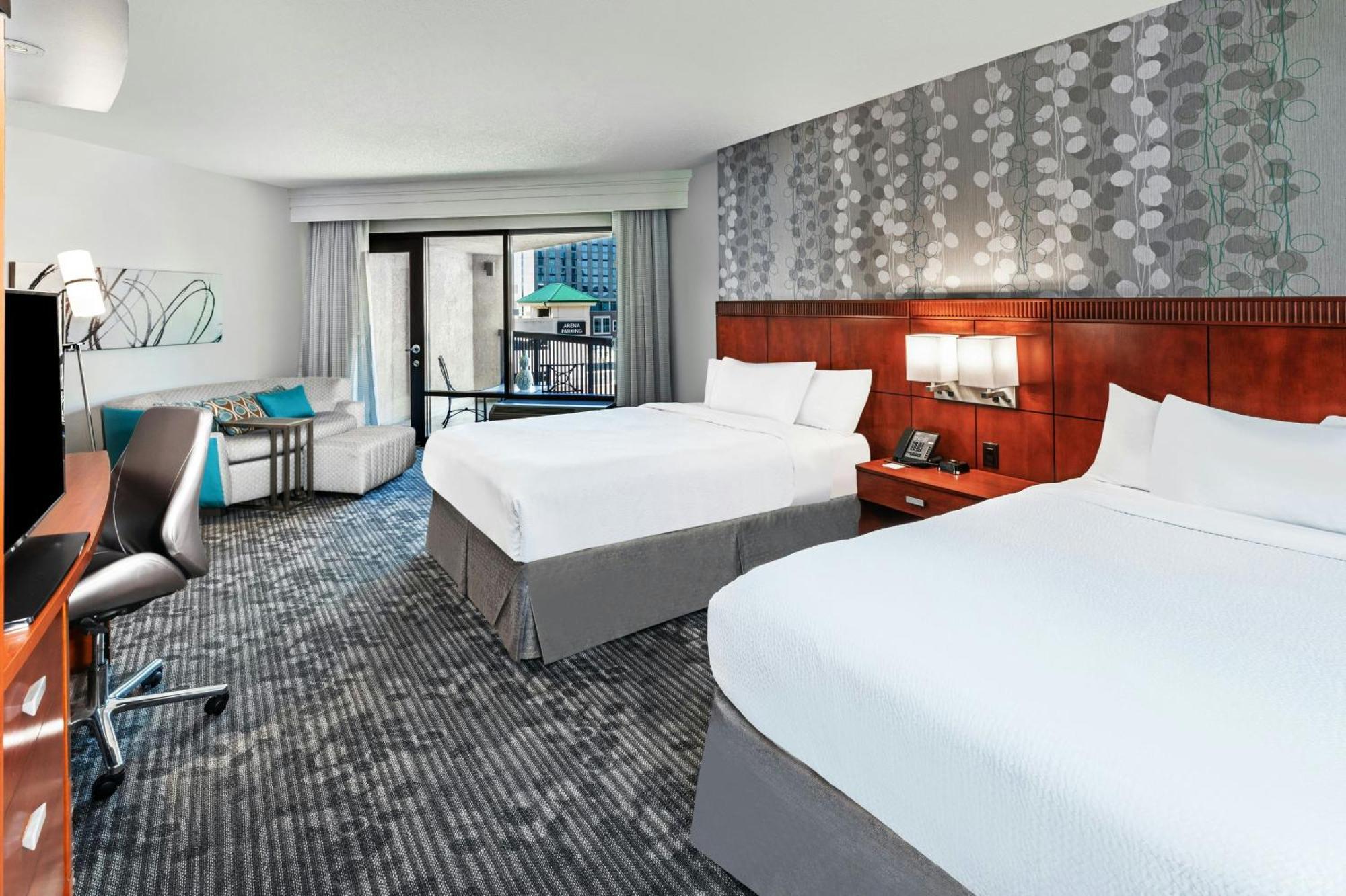 Courtyard By Marriott Oklahoma City Downtown Bagian luar foto