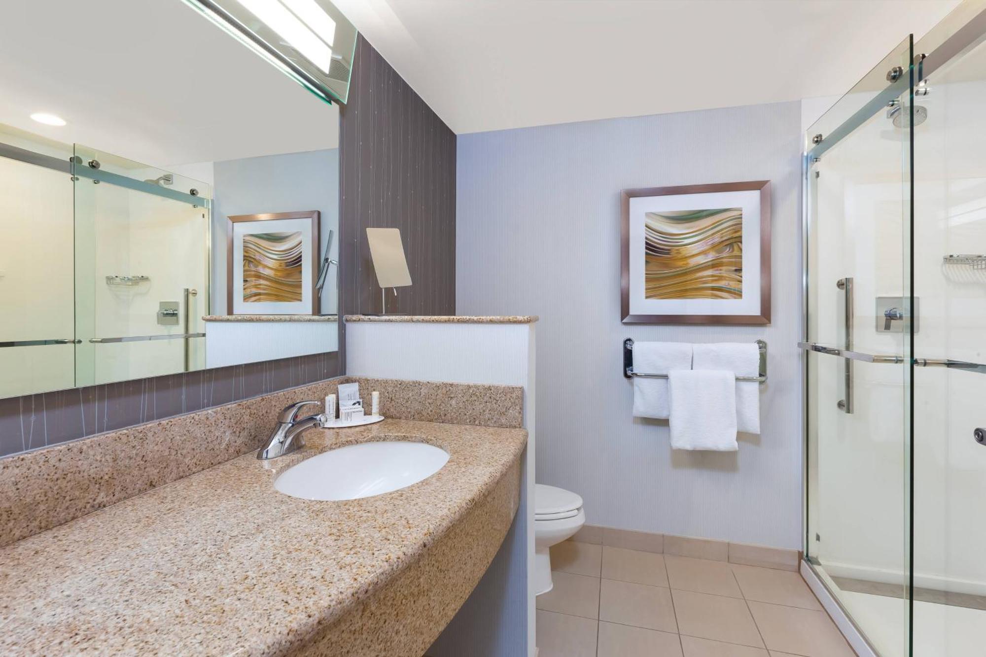 Courtyard By Marriott Oklahoma City Downtown Bagian luar foto